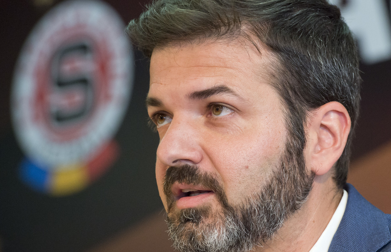 斯特拉马乔尼:斯帕莱蒂让巴雷拉踢前腰的位置,他在国米从没踢过