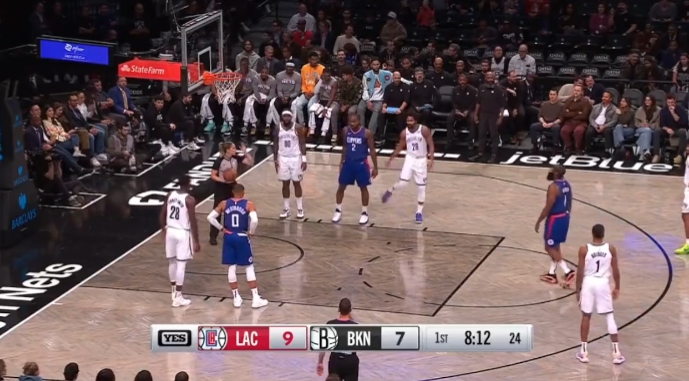 刺激谁呢！哈登走上罚球线 篮网球迷高喊“莫雷”