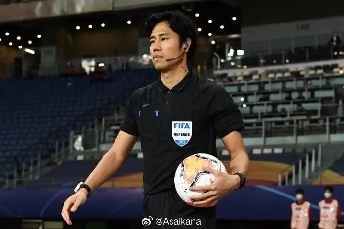 亚冠墨尔本城vs浙江裁判组：韩国籍裁判金希坤主哨