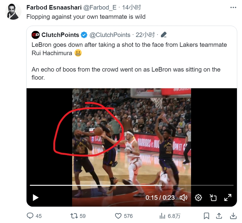 硬黑啊？船记谈詹姆斯被八村误伤：对队友也假摔属实离谱！
