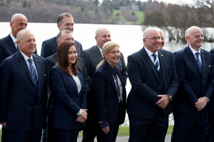 IFAB:将增加额外的永久性脑震荡替补名额 门将持球最长8秒