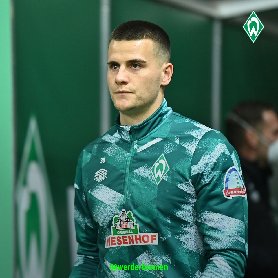 法尔克:曼城有意引进不莱梅门将泽特尔,后者合同2027年到期