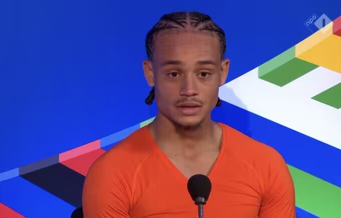 哈维-西蒙斯:进球被吹是VAR的决定,我们必须向前看