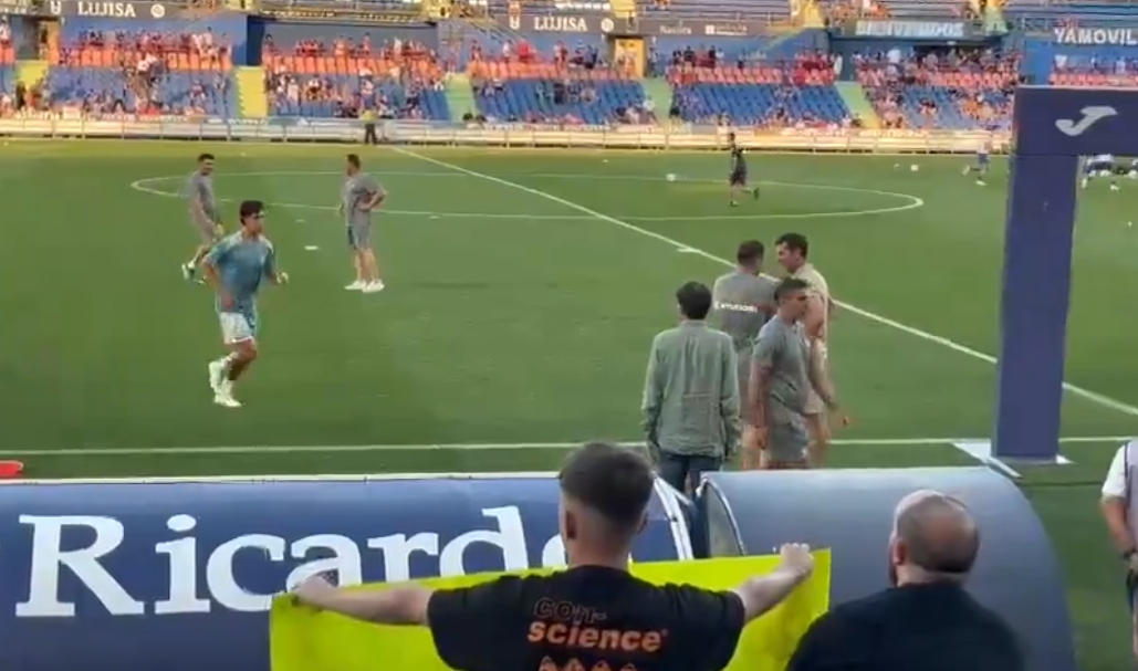 塞尔电台:菲利克斯在赛前热身时遭到了马竞球迷的辱骂