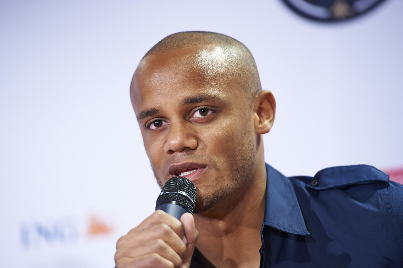 前汉堡主帅:孔帕尼年轻时就踢得很成熟,他的领导力有点像贝皇