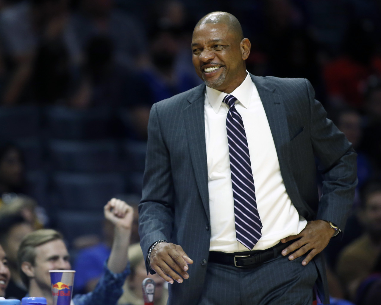 Shams:里弗斯合同价格很高 美记:他在谈判中占据上风