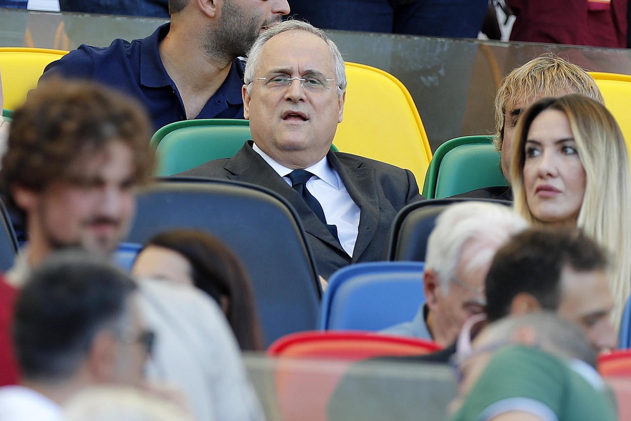 主席插手新队长任命引发混乱?洛蒂托:我没有介入更衣室的管理