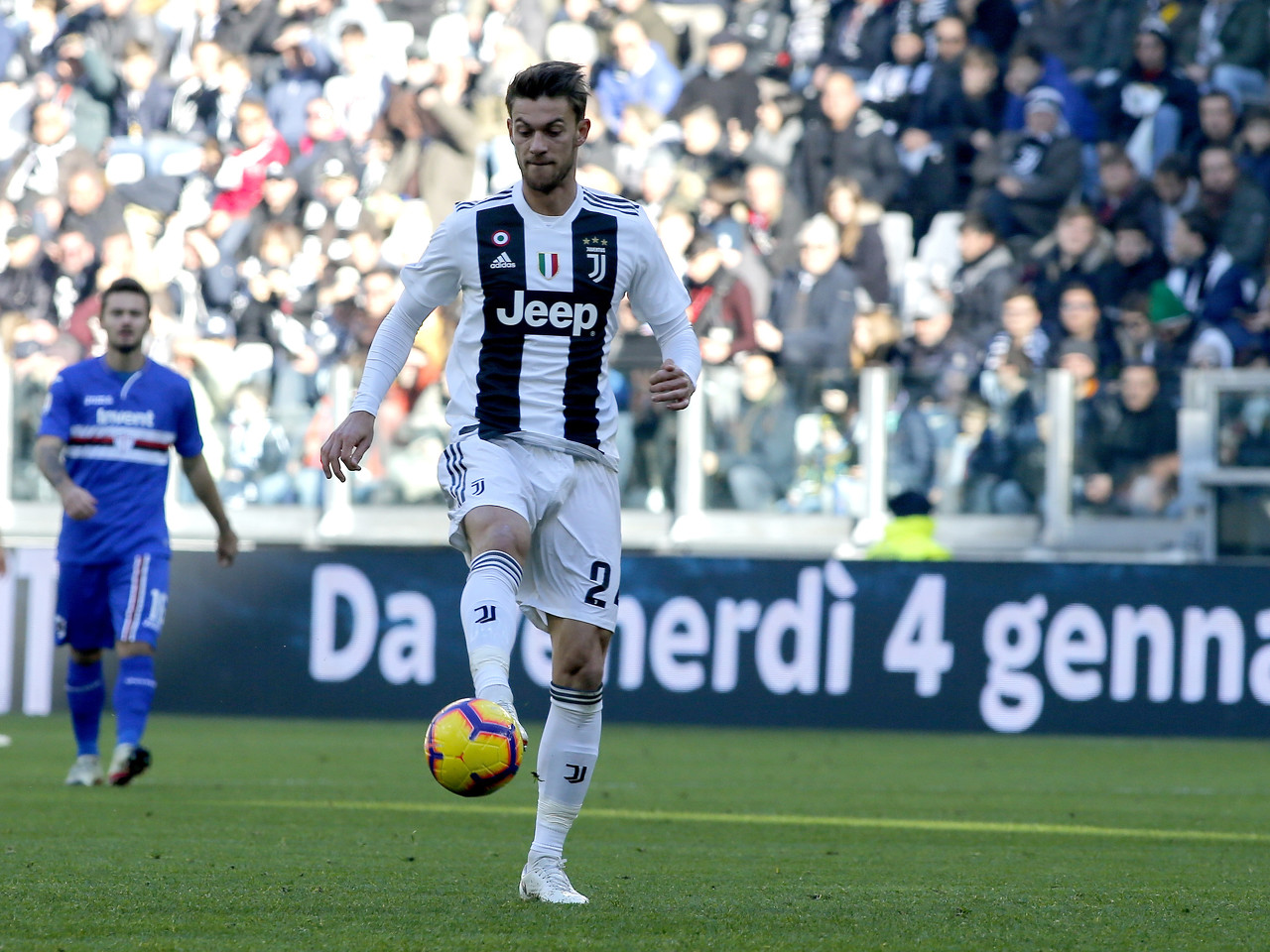 鲁加尼经纪人:吉恩托利8月提议开启续约谈判 球员从未想过离开