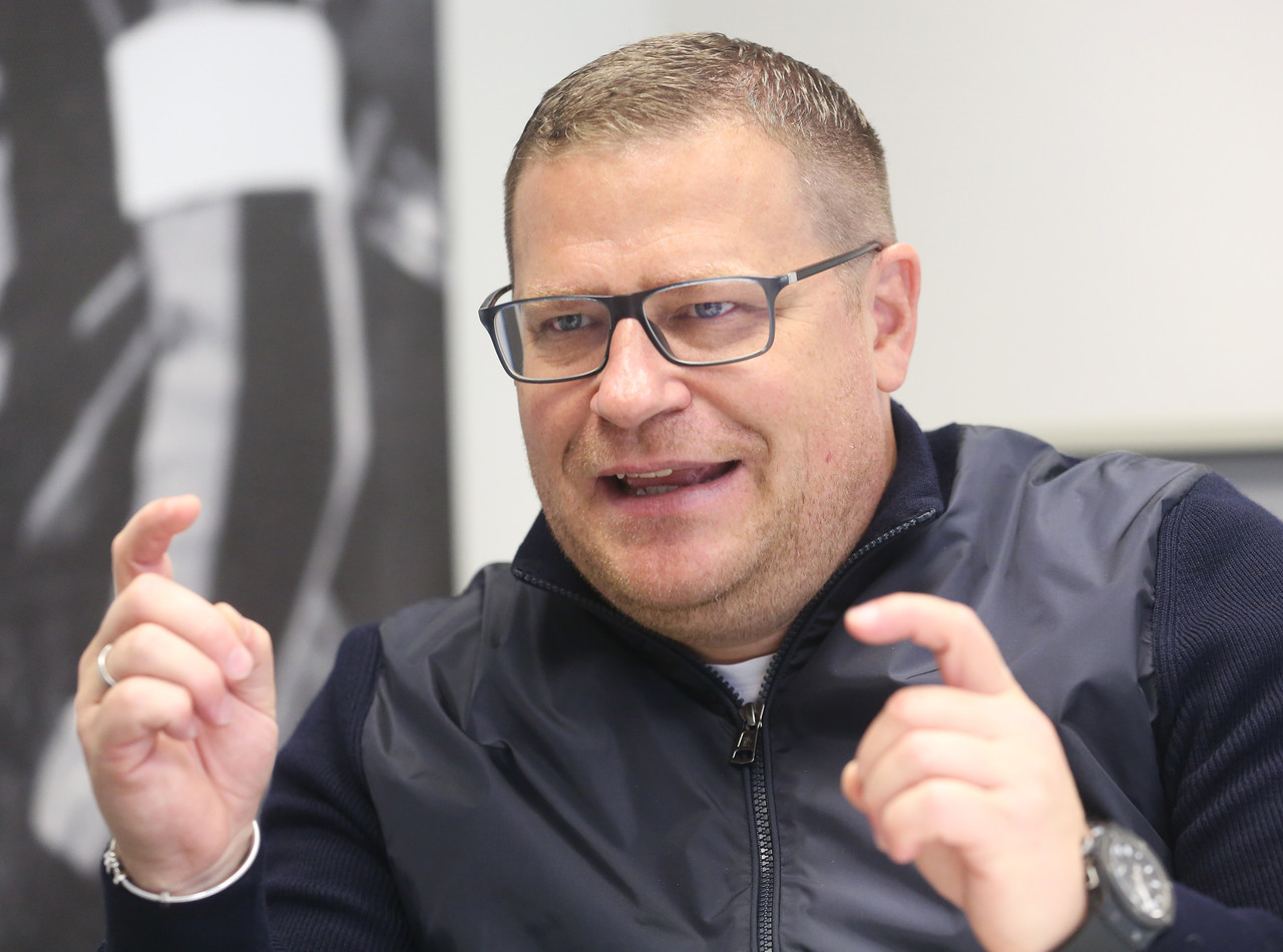 德天空:艾贝尔坚持邀请孔帕尼执教拜仁,但赫内斯则想要弗里克