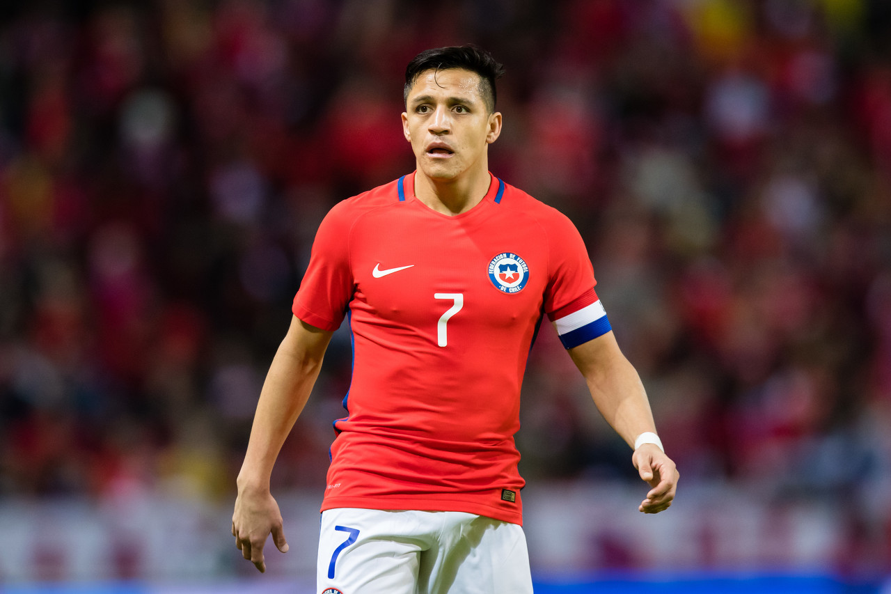 智利前国脚:桑切斯无法独自带领国家队前进,下一场应该让他替补