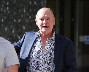 能否适应曼联?加斯科因调侃:鲁尼约老太,我也会融入其中