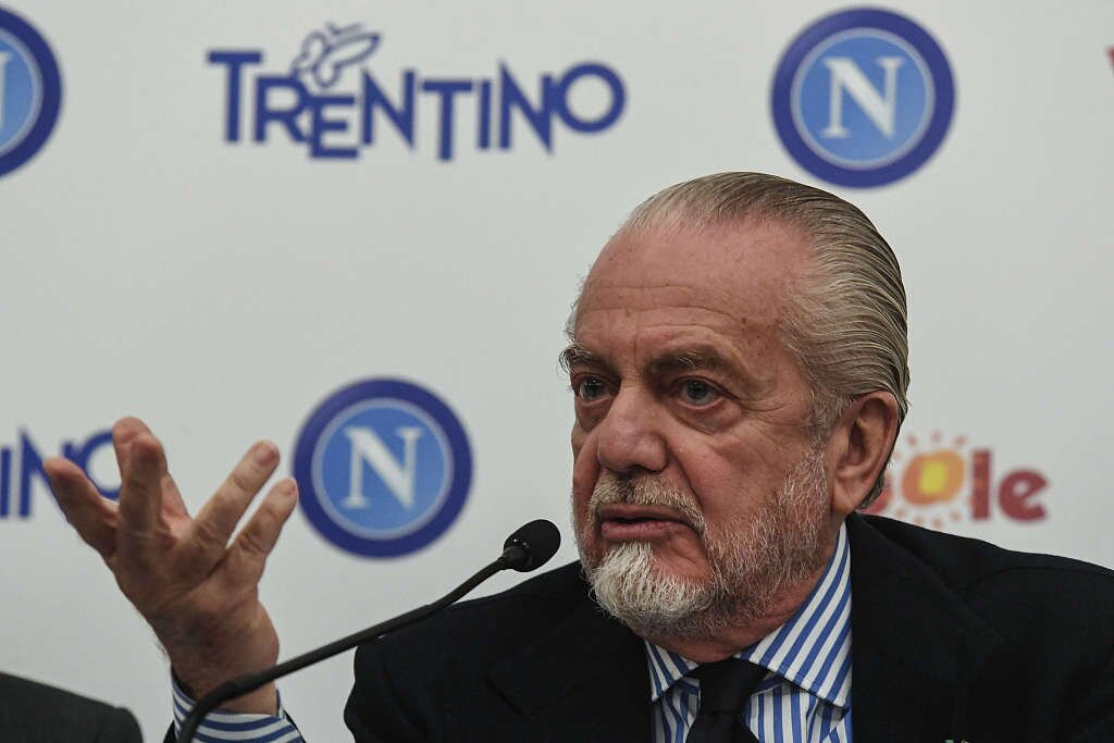 意媒:签约奥斯梅恩涉嫌财务造假,德佬被调查结束&可能面临审判