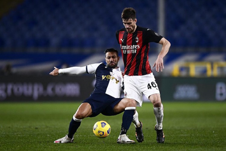 加比亚:5场比赛丢9球对于我们来说太多了 我不会去看国家德比