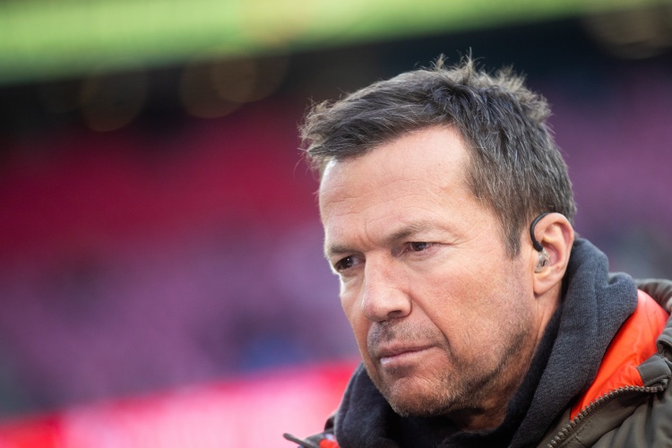 马特乌斯:现在很少看到典型10号位球员,穆西亚拉目前最接近