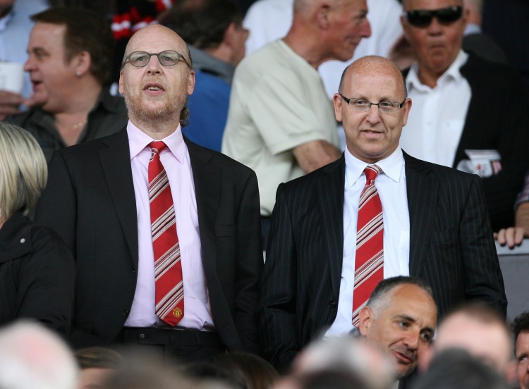 邮报:据消息人士表示,卡塔尔财团之前满足了曼联45亿英镑的报价