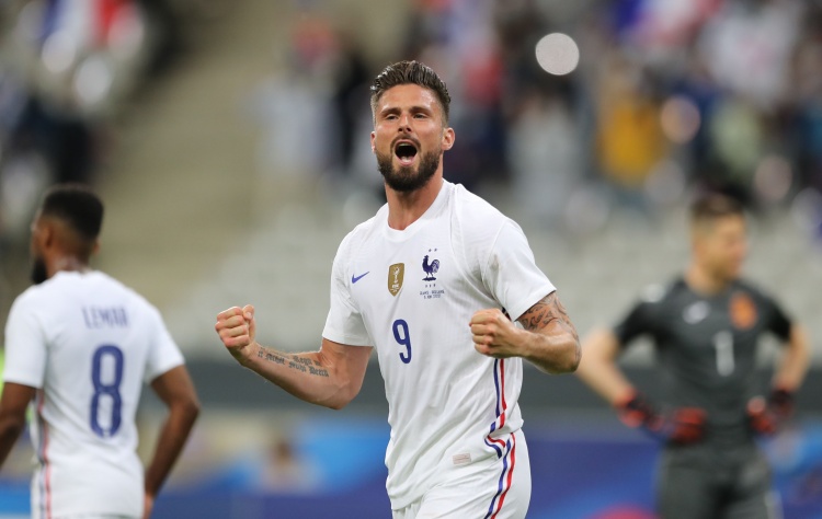 外媒:吉鲁最早8月1日和洛杉矶FC汇合,可能在联赛杯首秀