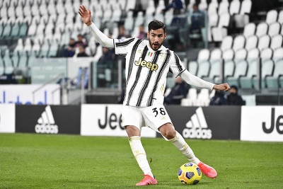 全市场:女王公园巡游者接触尤文边后卫弗拉博塔,提供三年合同