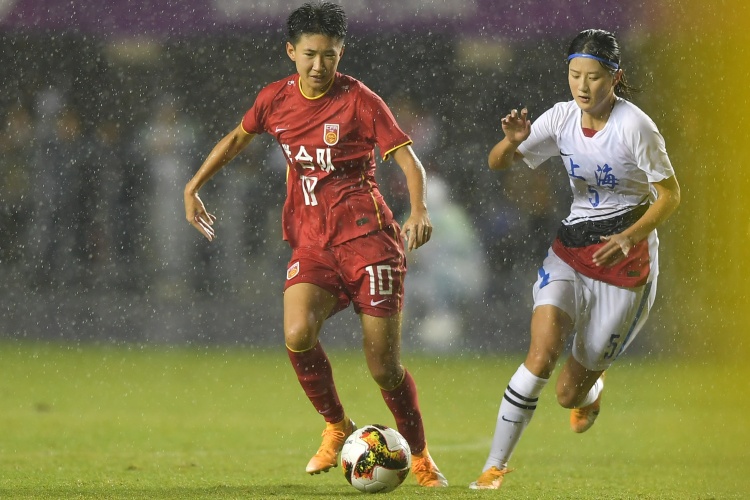 津媒:女足曾迎来留洋潮但非所有人都能融入 留洋前提是能踢上球