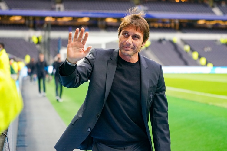 佩杜拉:孔蒂执教那不勒斯倒计时,700万欧年薪&加上奖金接近千万