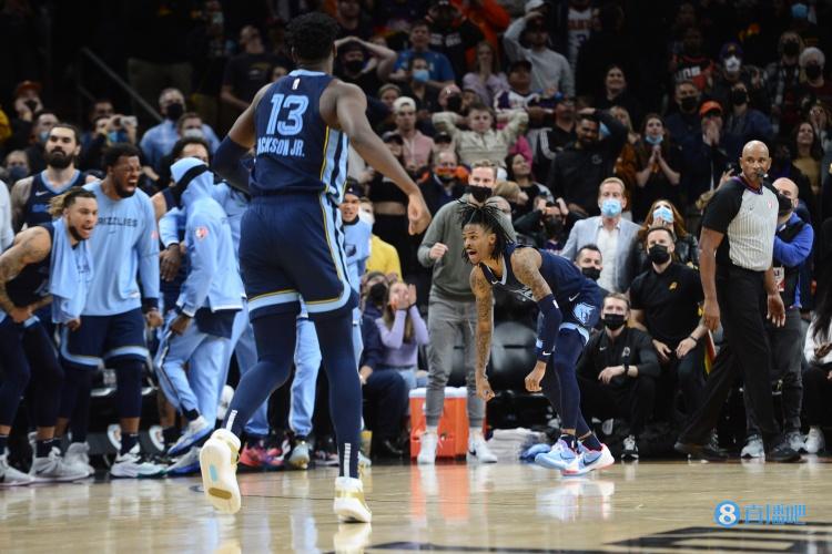 明日战快船！如JJJ缺阵 明日灰熊缺阵球员总薪金将达1.04亿                    </p>
                </div>
                <div class=