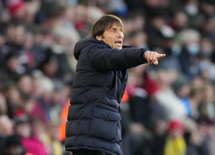 尤文前主席:孔蒂和德佬都个性强硬,那不勒斯的主帅总是难以善终