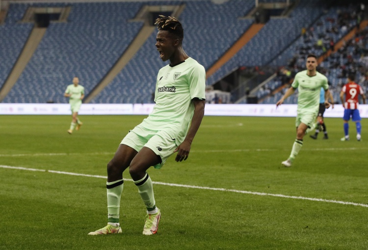 世体:尼科-威廉姆斯遭遇种族歧视,马竞与毕巴的比赛一度中断