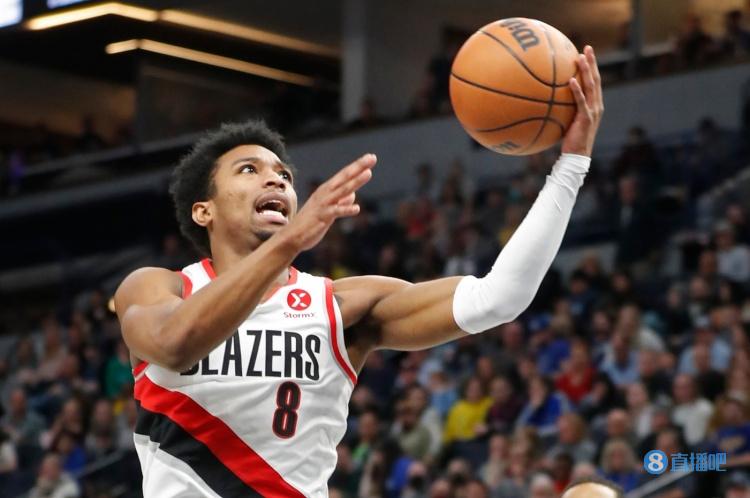 侠记:球队裁掉德克斯特-丹尼斯 与布兰登-威廉姆斯签下双向合同