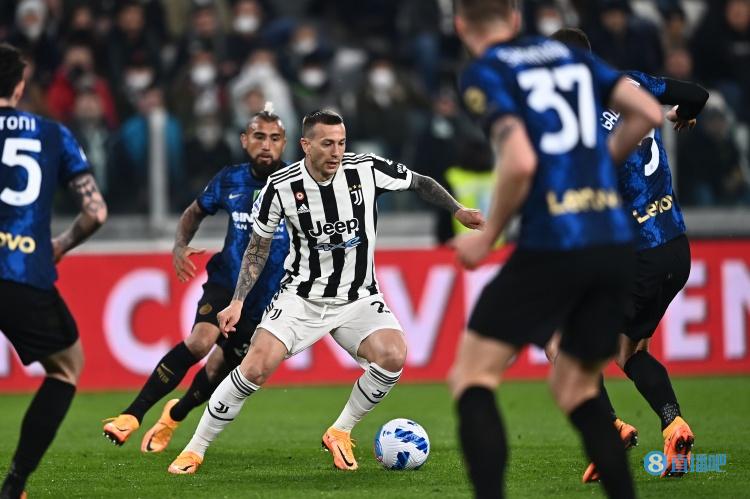 米体:比起罗马和拉齐奥,贝纳德斯基更希望能够回归尤文效力