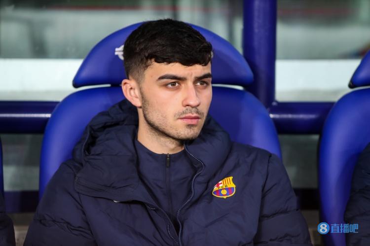 佩德里回复粉丝留言:我希望尽快重返赛场,赶上赛季的最后阶段