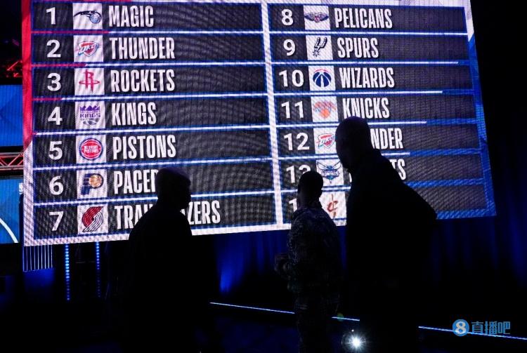 高管们正在讨论将选秀大会延长至2天的可能性 以利用好两轮选秀权