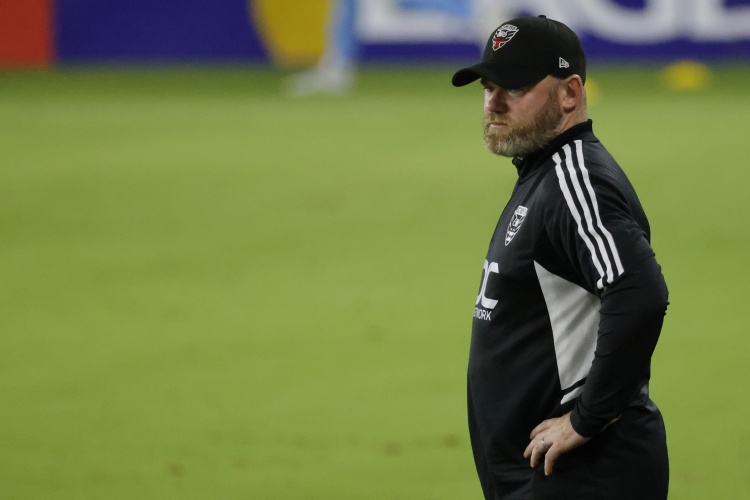 鲁尼:在结束了评论员的工作之后,我就会直接去普利茅斯