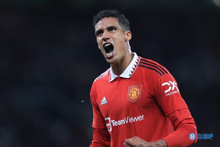 记者：曼联愿为瓦拉内提供降薪续约，不愿维持目前的34万英镑周薪