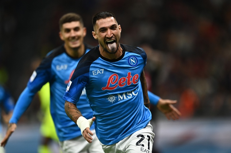 米体:罗马有意那不勒斯边锋波利塔诺,身价1200万至1500万欧元