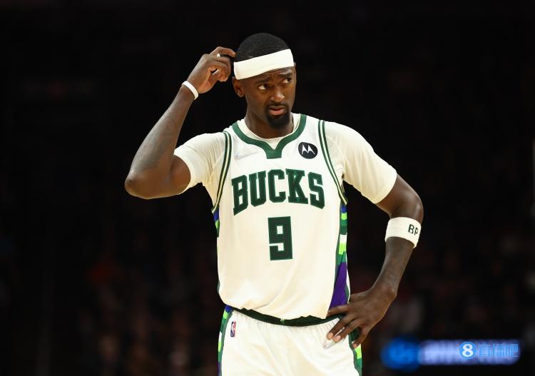 板凳匪徒！波蒂斯替补砍下至少31分12板+4记三分 历史第5人！