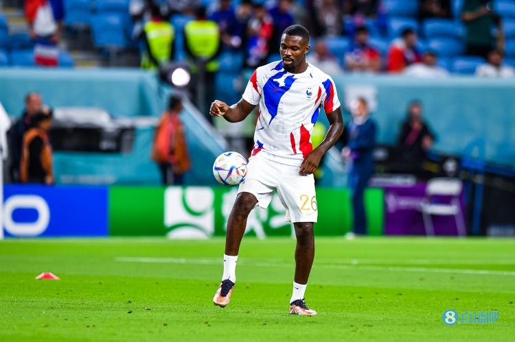 德尚:小图拉姆在国米踢中锋提高了禁区内的效率,他很开心很自信