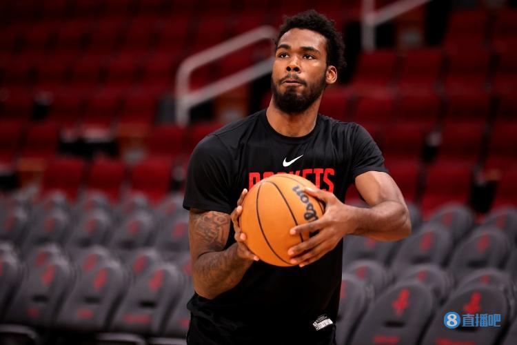 费根:伊森今日出战湖人 明日因背靠背原因会缺战勇士