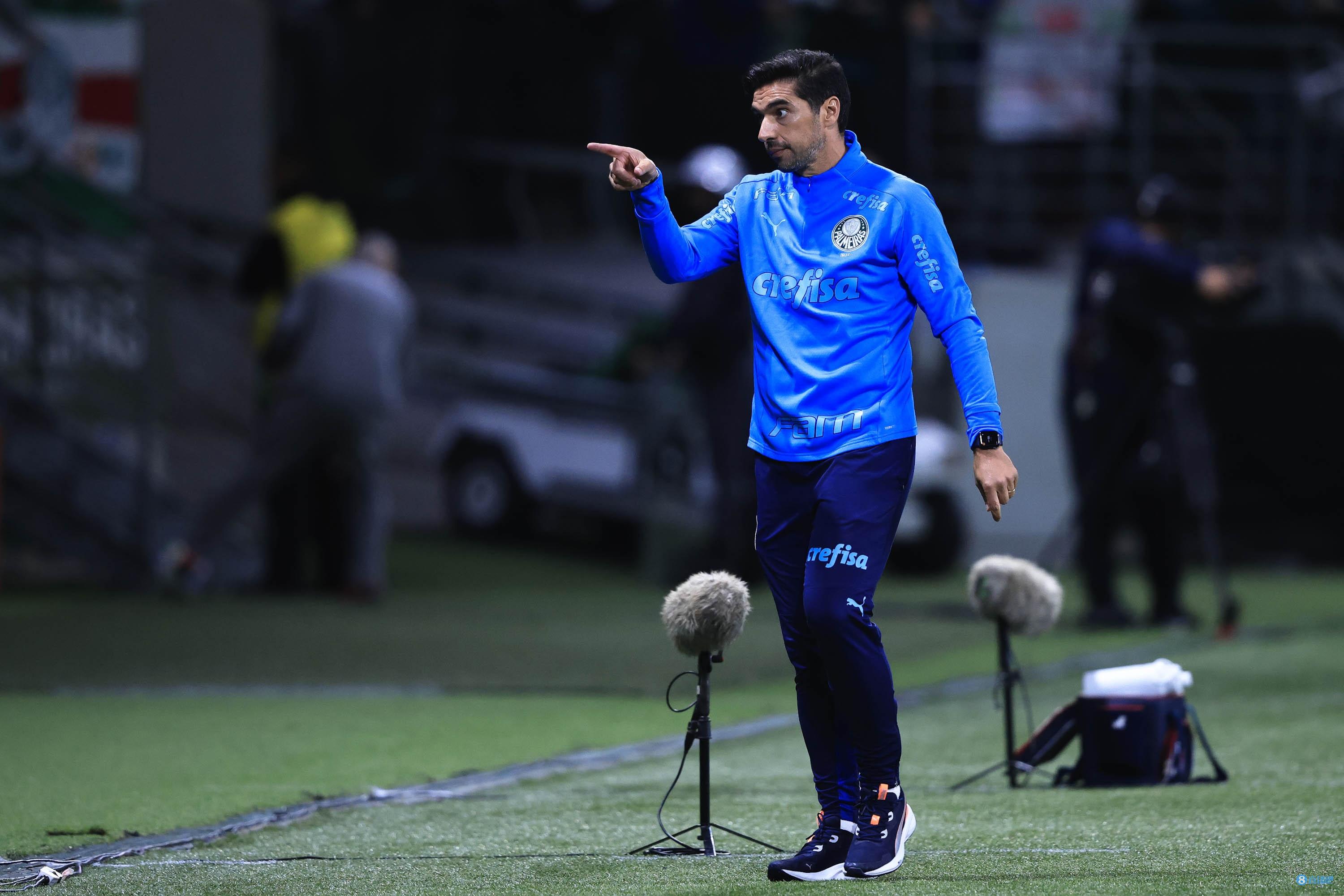 每体:帕尔梅拉斯主帅将执教卡塔尔萨德,并成为足坛薪水最高主帅