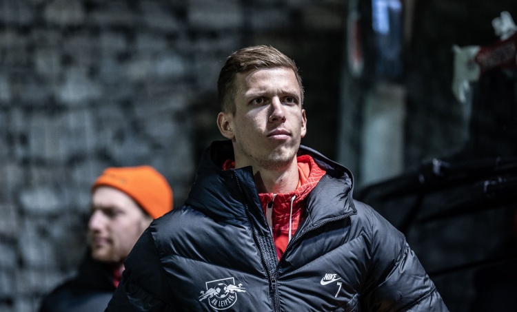 体图:曼联曼城热刺切尔西有意奥尔莫,球员今夏解约金6500万欧