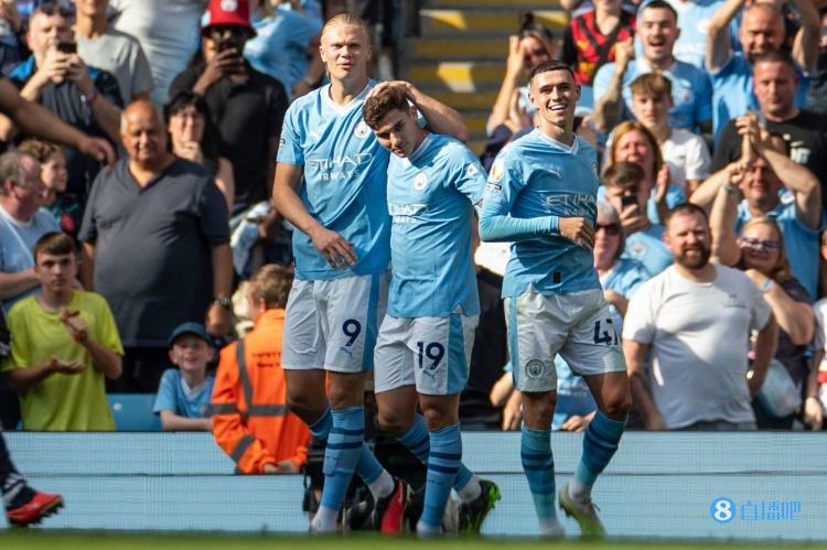 本赛季欧冠曼城多项数据为各队最佳:射门159次,进球21个