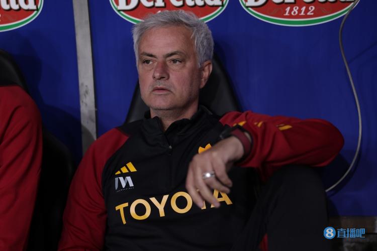 穆帅:只拿到小组第二是因我们自己犯错 欧冠队伍也不想抽到罗马