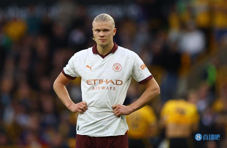 曼联球迷:梅西是足坛传奇,但哈兰德本应该获得这些奖项