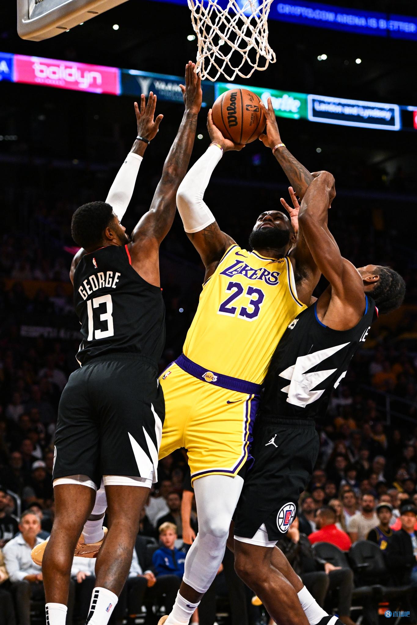 湖人和快船各有三人分别入围西部前后场前10 詹眉里VS卡椒登