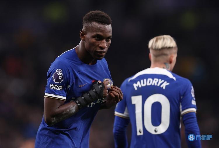 罗马诺:蓝军冬窗可能引进两人,优先补强前锋和中后卫