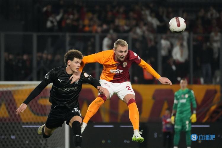 意天空:米兰有意加拉塔萨雷后卫维克托-尼尔森,但只能租借他