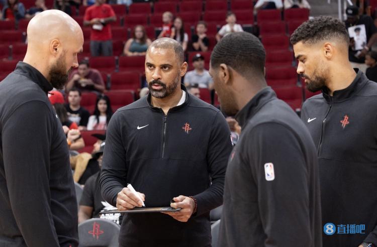 乌度卡:全明星假期时仔细考虑了变阵 但最终决定先维持原有首发