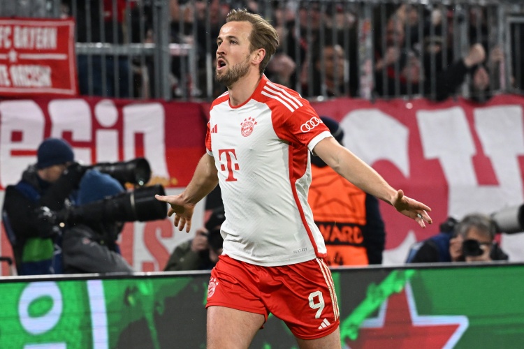 德国名宿:凯恩拥有顶级的个人能力,但拜仁夺冠不能仅靠凯恩