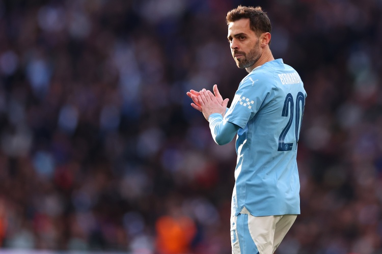 B席:身材问题确实在小时候会影响我,后来巴萨给了我动力