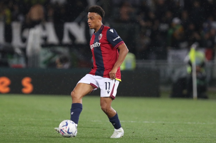 迪马济奥:曼联有意瑞士边锋恩多耶,已向博洛尼亚咨询相关情况