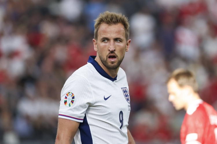 凯恩:并没有领导球员们单独开小会,有些人试图无中生有