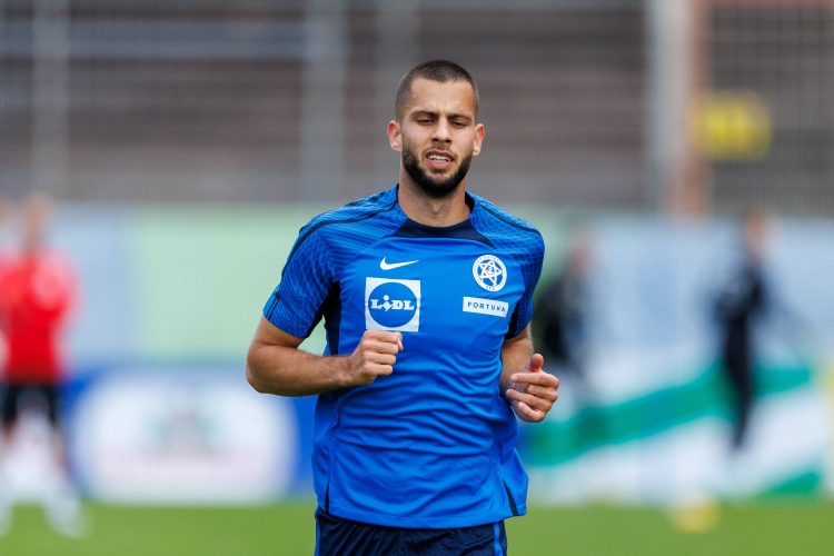 佩杜拉:尤文后防引援名单有4人,冬窗会尽力引进汉茨科